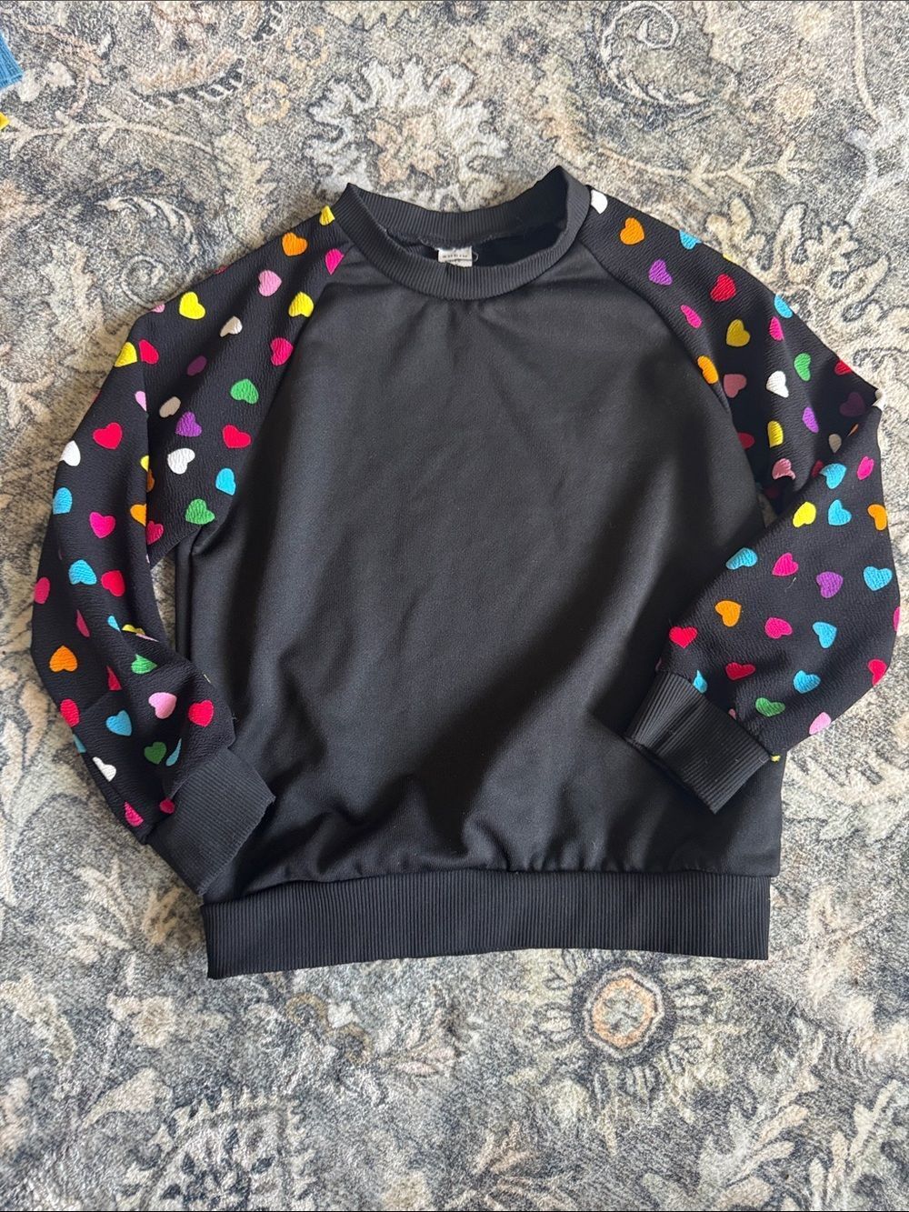 SHEIN Black Sweatshirt with Multicolor Heart Sleeves